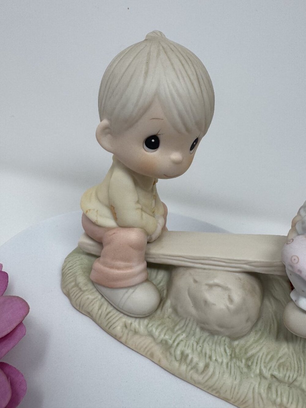 Vintage Precious Moments Love Lifted Me 1978 Enesco Figurine w Tag - Picture 3 of 8